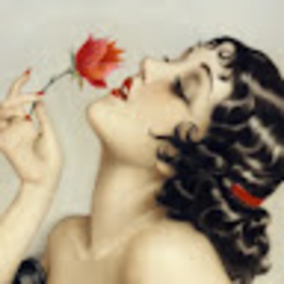 Meet your Posher, Sarah - Picture 1 of 1